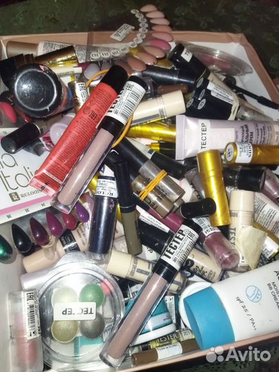 Наборы косметики для макияжа