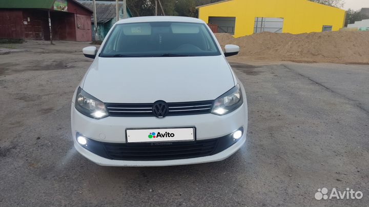 Volkswagen Polo 1.6 AT, 2011, 230 000 км
