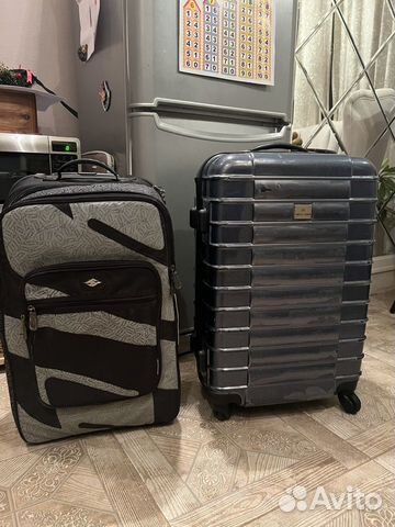 Два чемодана S и M объявление продам