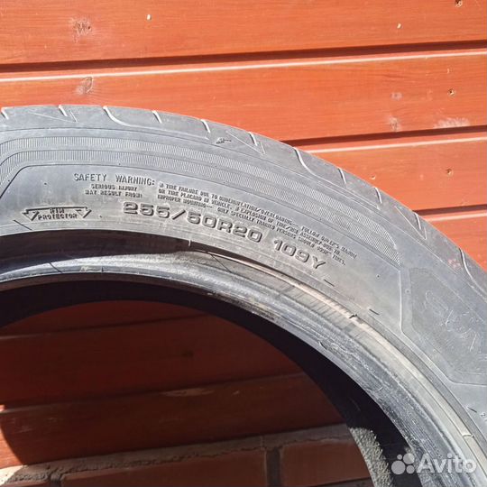 Goodyear Eagle F1 Asymmetric 3 SUV 255/50 R20 109Y