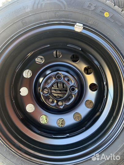 Новый комплект колес на ваз R14