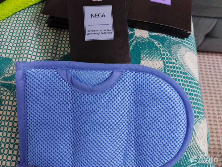 Варежка-мочалка для ухода за телом и др