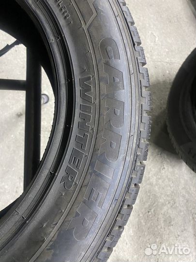 Pirelli Carrier Winter 215/65 R16C