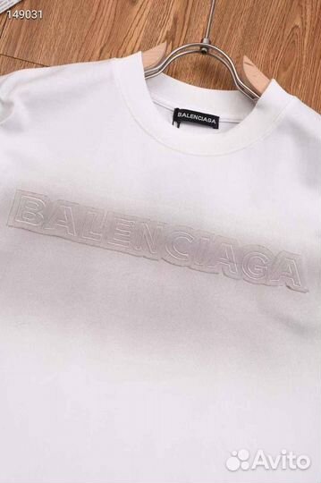 Футболка Balenciaga