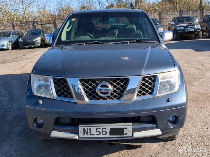 Петля капота правая для Nissan Pathfinder (R51)