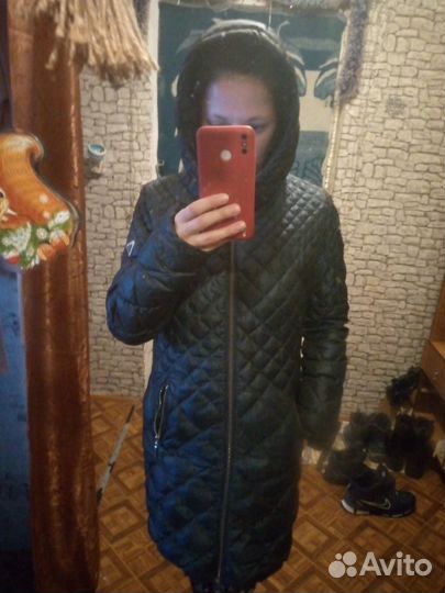 Пуховик женский 42 44