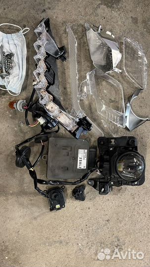 Фара Toyota Camry V70