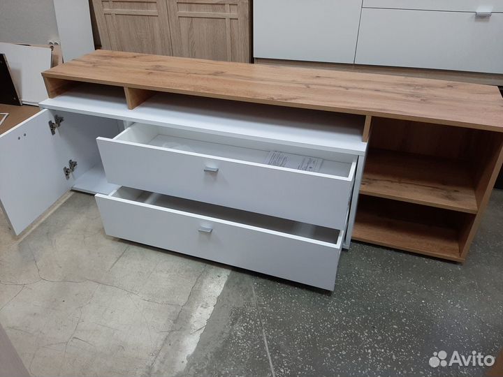 Тумба тв 1,7 м дуб золотой белый