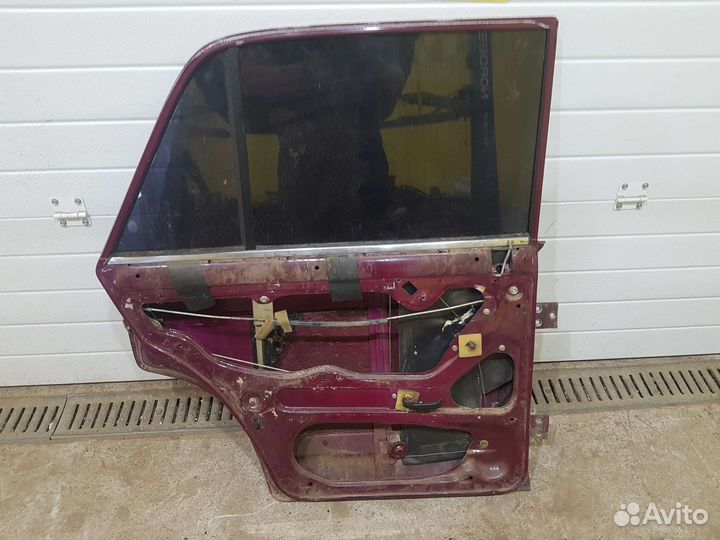 Дверь задняя левая ваз 2107