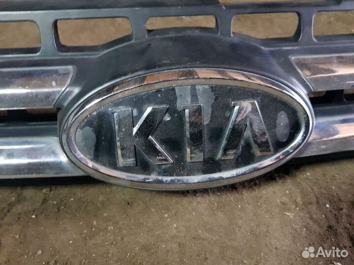 Решётка радиатора Kia sportage 2 2004-2010г