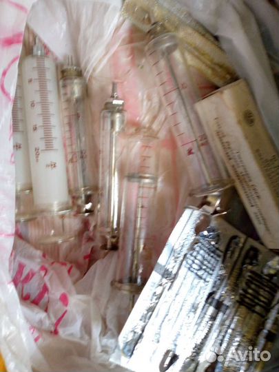 Шприцы СССР разные