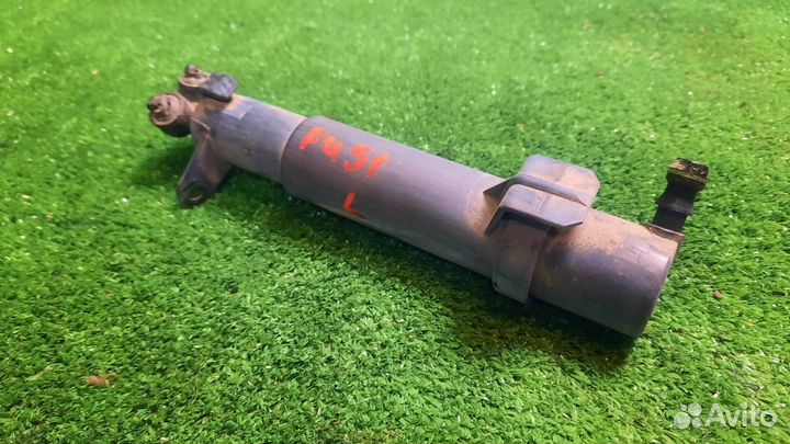 Форсунка омывателя фар левая Mercedes-Benz E320