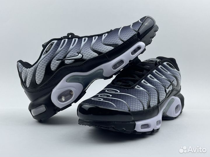 Кроссовки Nike Air Max Tn plus