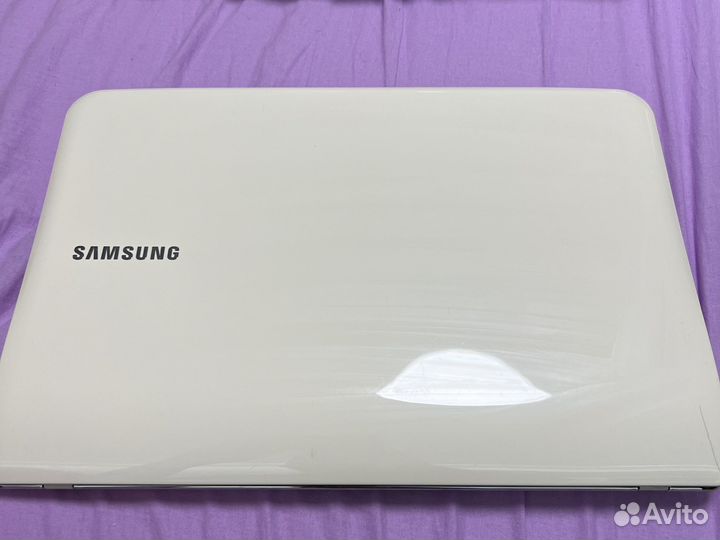 Ноутбук Samsung все работает