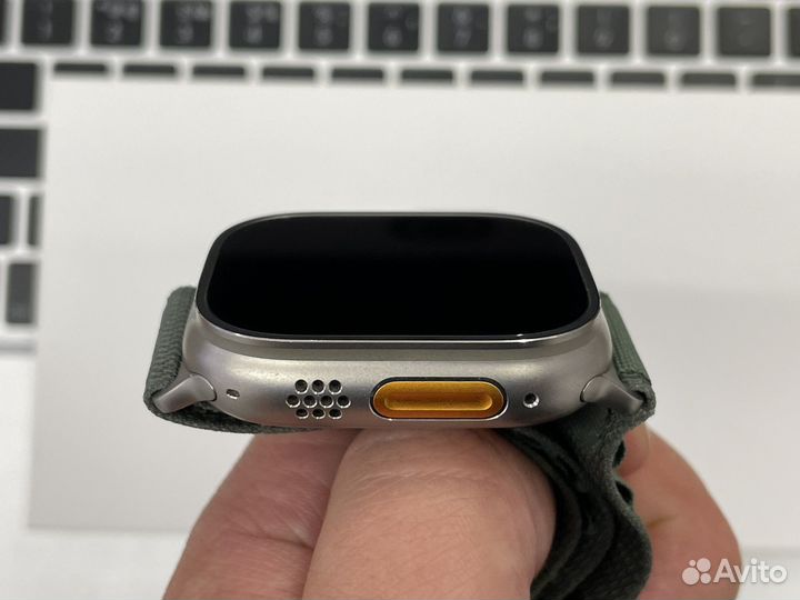 Apple Watch Ultra 49mm Green Alpine Loop M (б/у)