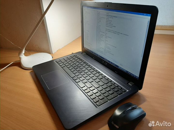 VivoBook 15 Asus Laptop X543 U