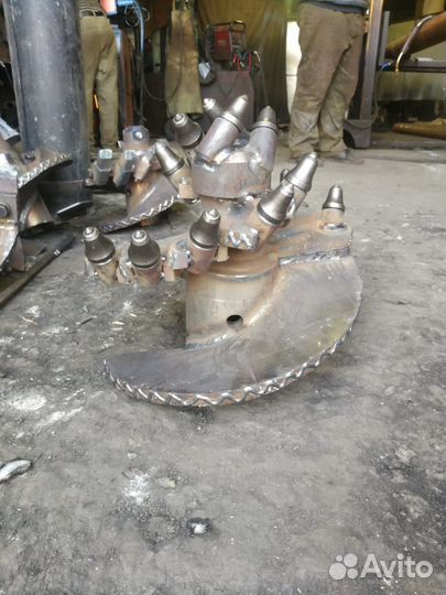 Бур скальный бкм 650