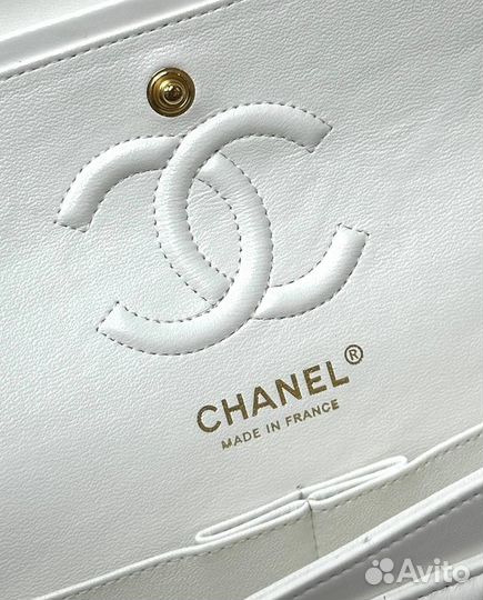 Сумка женская Chanel Flap Bag 23 белая кожаная