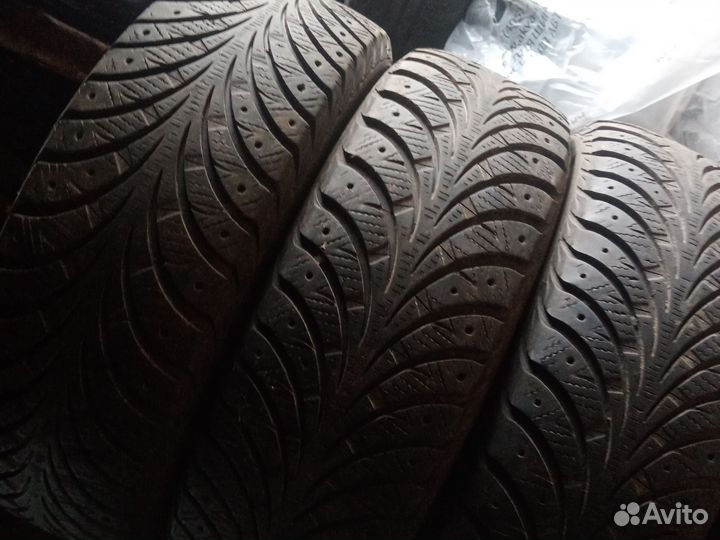 Goodyear UltraGrip Extreme 195/65 R15 91T