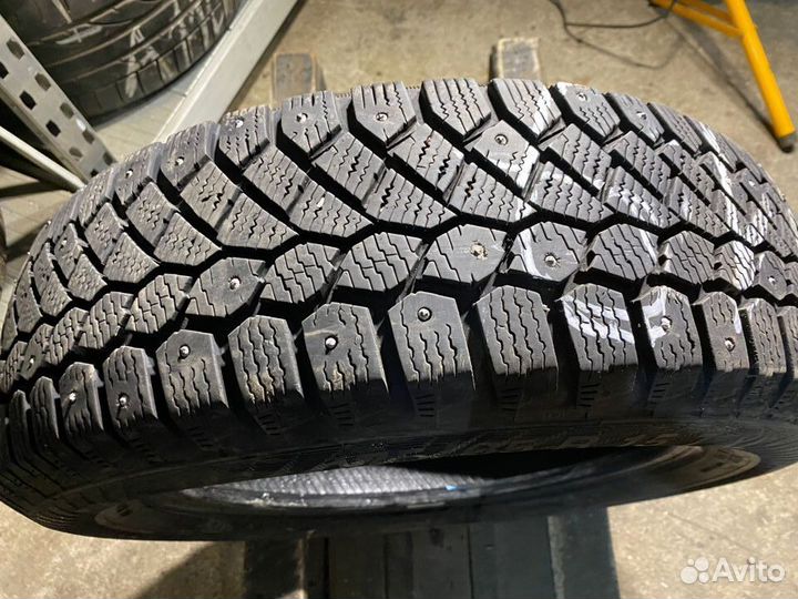 Gislaved Nord Frost 200 175/65 R15 88T