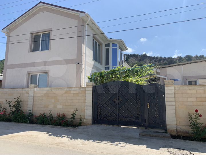 Дом 140 м² на участке 6 сот.