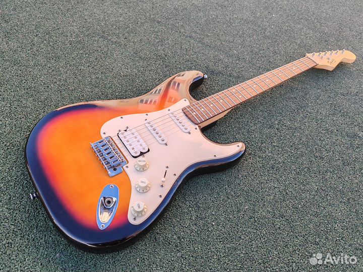 Fender squier strat Bullet 2011