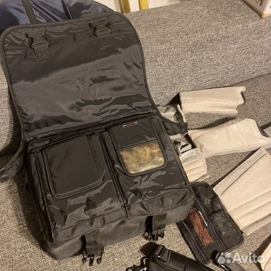 Фотосумка Lowepro Classified 200 AW