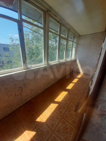 2-к. квартира, 52 м², 3/5 эт.