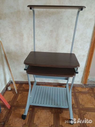 Компьютерный стол бу