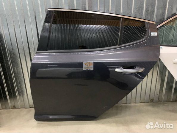 Дверь задняя левая Kia Stinger (2017-2023)