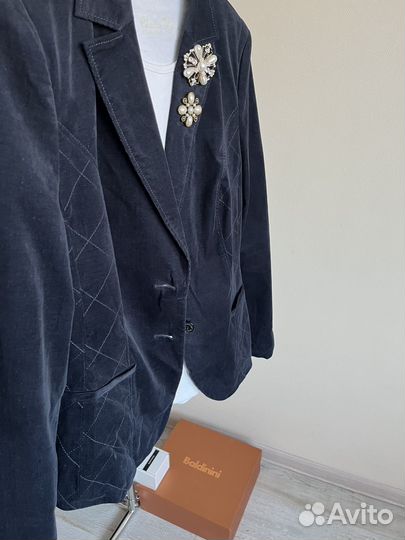 Пиджак бархатный