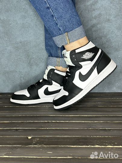 Кроссовки Nike Air Jordan 1 Retro High новые 37-41