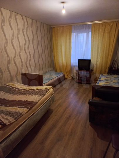 2-к. квартира, 55 м², 1/2 эт.