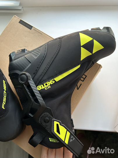 Лыжные ботинки fischer rc3 skate 37