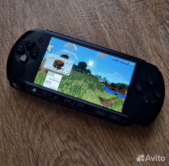 PSP E-1008 (Прошитая)