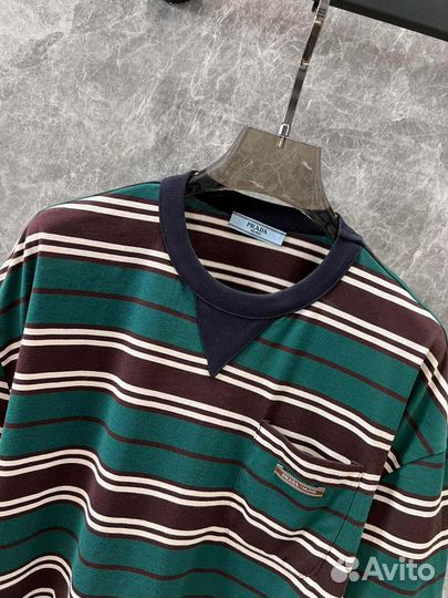 Футболка женская prada