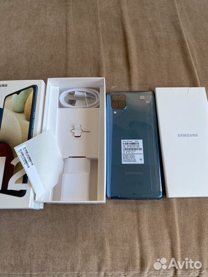 Телефон Samsung Galaxy A12