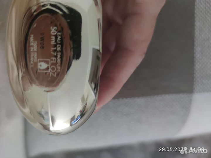 Флакон с распылителем для духов