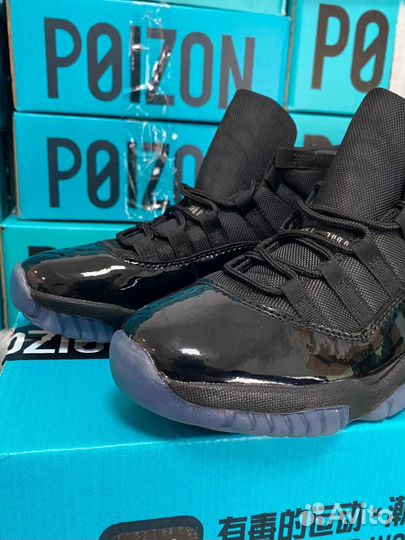 Nike Air Jordan 11 Retro Cap And Gown черные