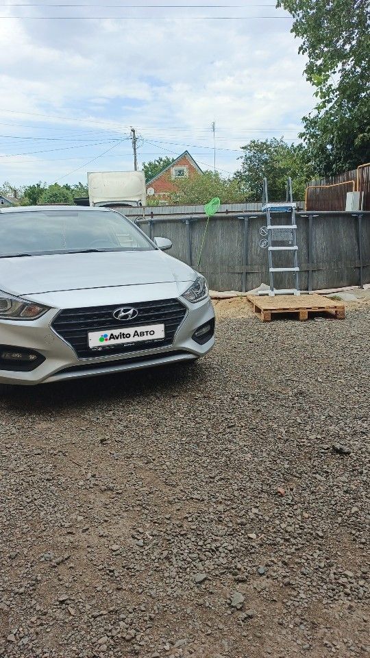 Hyundai Solaris: фото из отзыва