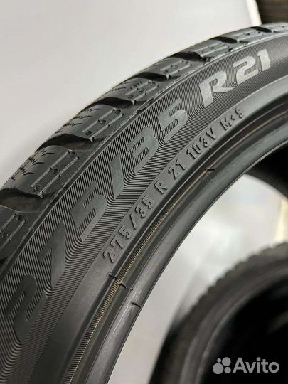 Pirelli Winter Sottozero 3 275/35 R21 и 315/30 R21 103V