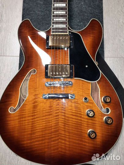 Ibanez Artcore AS93 Электроакустическая гитара