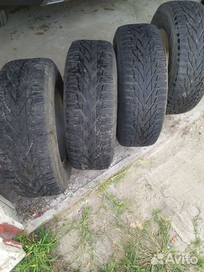 Шины с дискаии