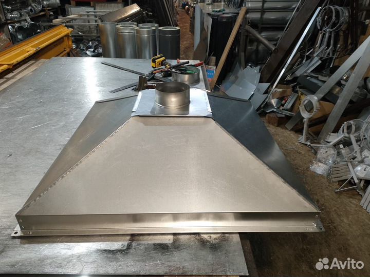 Зонт вытяжной для кафе