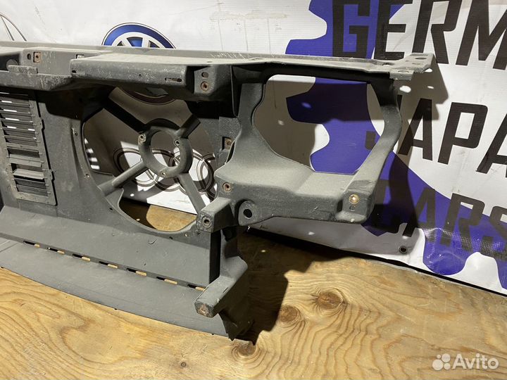 Телевизор VolksWagen Golf 3