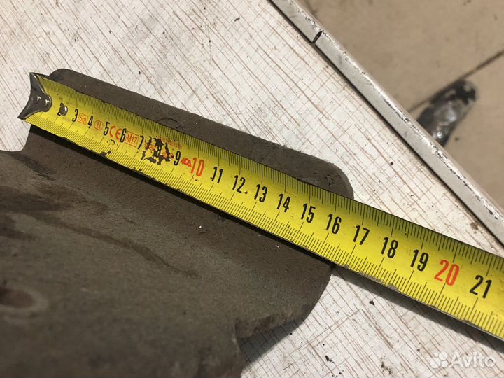 Кронштейн передней стенки кузова самосвала