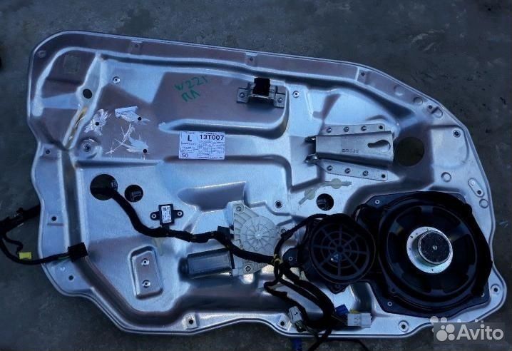 Стеклоподъемник Mercedes W221