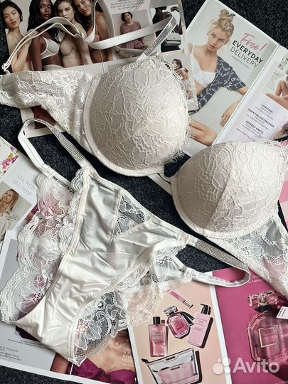 Комплекты со стразами victorias secret 75B и 85В