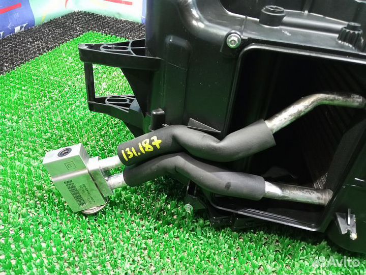 Испаритель кондиционера заднего Nissan Pathfinder