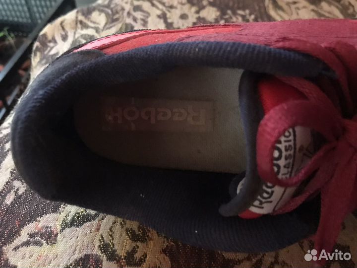 Новые кроссовки Reebok